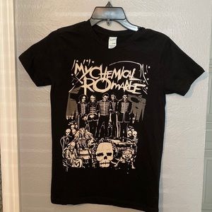 EUC Vintage My Chemical Romance Black Parade 2006 T-Shirt Size XS